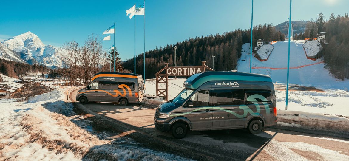 cortina-header