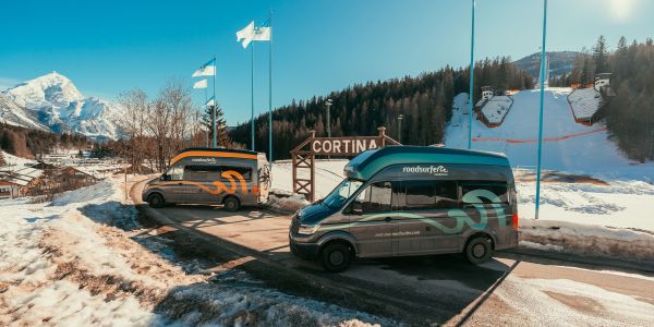cortina-header